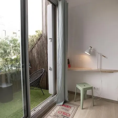 50m From The Ultra Cosy Balcony Near The Cen La Rochelle (Charente-Maritime)